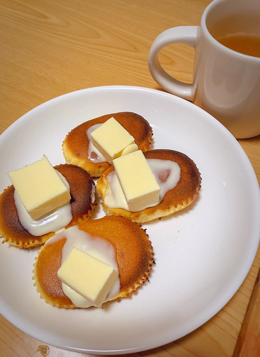 「かじるバターアイス」の可能性はまだまだある！チーズ蒸しケーキと合わせたら神の食べ物へと進化する…