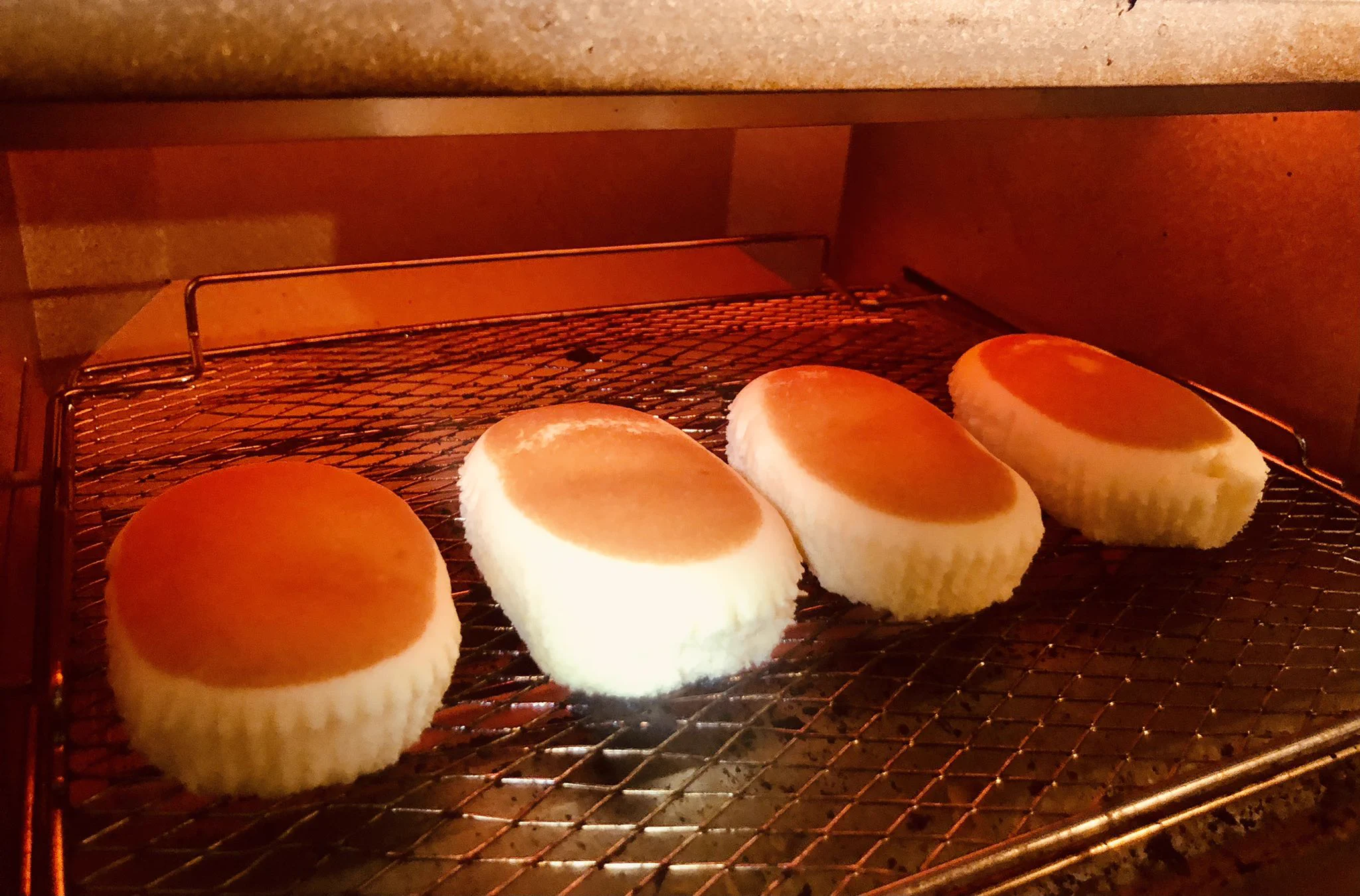 「かじるバターアイス」の可能性はまだまだある！チーズ蒸しケーキと合わせたら神の食べ物へと進化する…