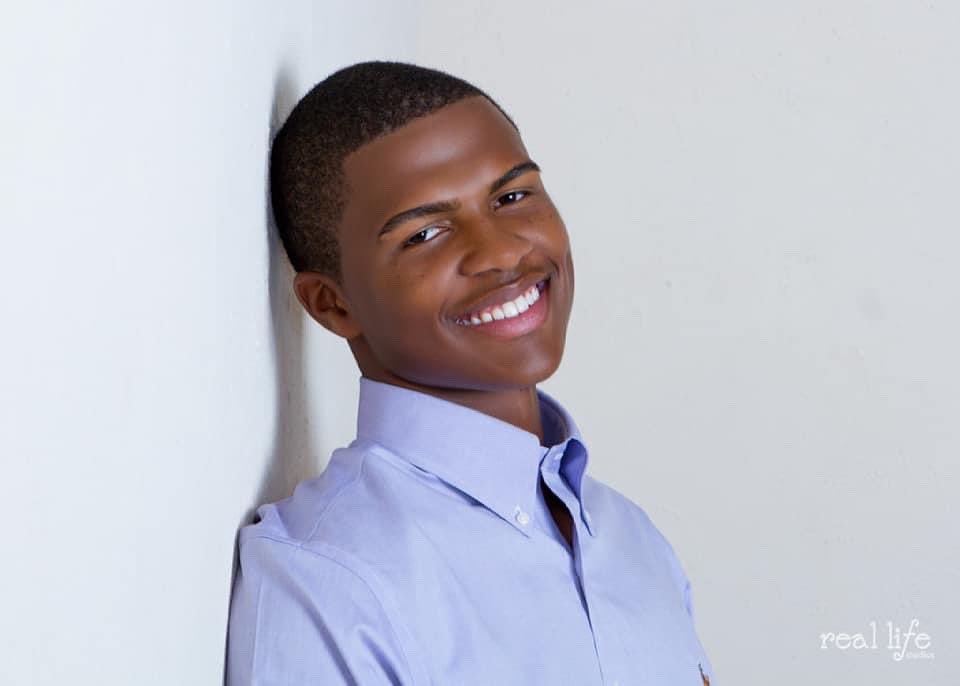 RealLifeStudios's tweet image. Another amazing Senior Portrait session.  Thank you for choosing Real Life Studios. 

If we can help you design your perfect senior portrait session let us know. 

#richmondsbestseniorportraits #richmondphotographer #highschoolseniors #reallifestudios #seniorportraits