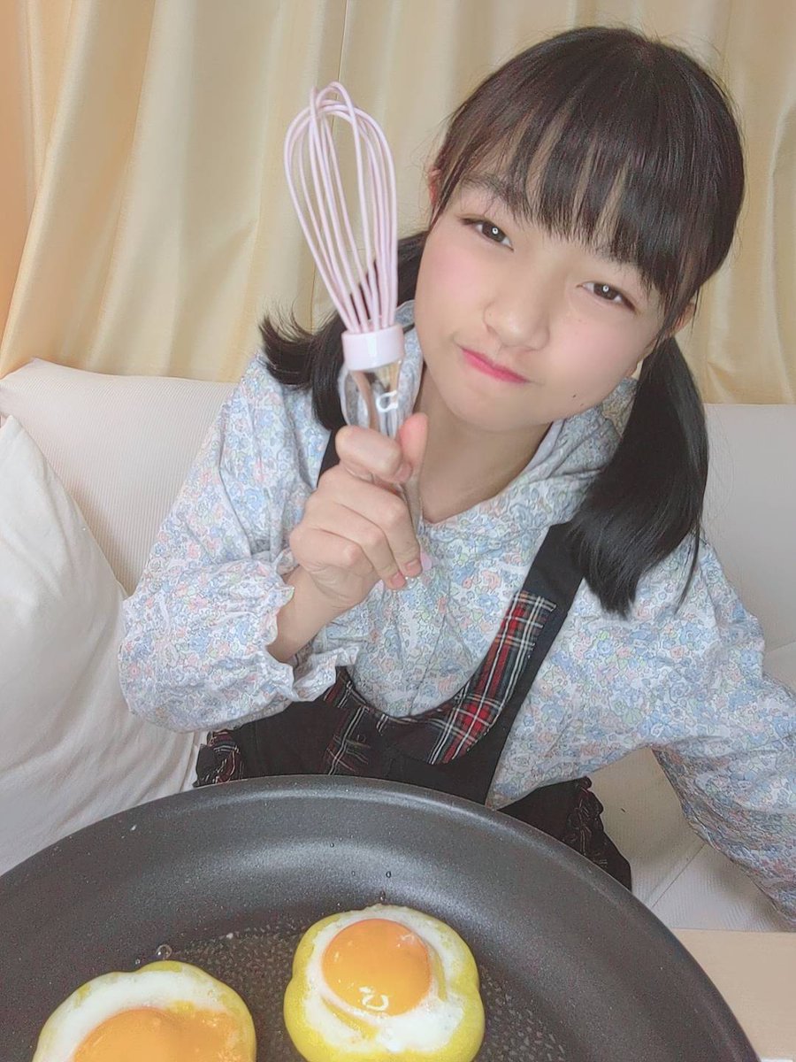 雪姫 りん アステリア Tif全国選抜live参戦中 名付けてりんのお花目玉焼き お洋服はおしゃれが好きなのでガーリーなのがほとんどです これエプロンの下 ワンピースが汚れないようにレインコートなんです 内緒 雪姫 りん アステリア Tif全国選抜live参戦中 名付けてりんのお花目玉焼き お洋服はおしゃれが好きなのでガーリーなのがほとんどです これエプロンの下 ワンピースが汚れないようにレインコートなんです 内緒