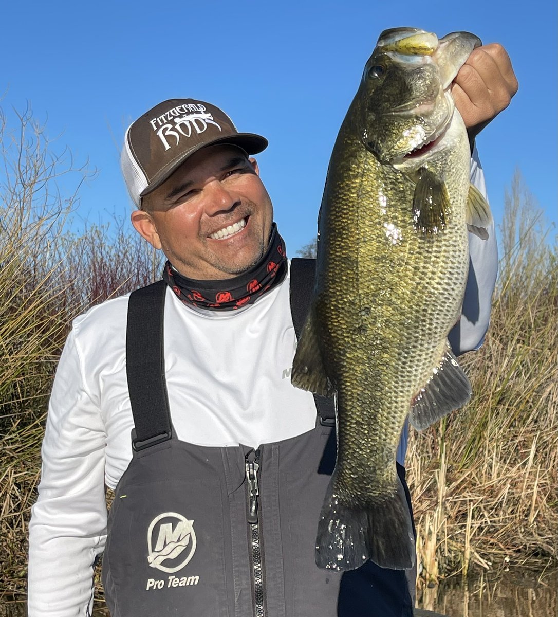 vince_hurtado's tweet photo. Let’s see those fish and #grins. Get out and #workharder 

@MercuryMarine 
@FitzgeraldRods 
#GoBoldly
#fitzcash
#fitzgeraldrods
@fishpline 
@edgeofalegend 
@garminfishhunt 
@316Lending 
@SuperCleanTeam 
#CHANGEISCOMING2021 https://t.co/KVCf8FoUgh
