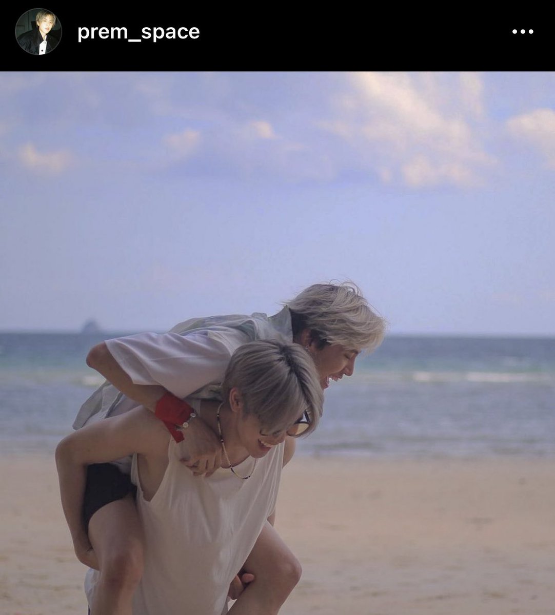 chaoticgun's tweet photo. Veo esta foto y pienso 
“Bounprem novios, obvio” https://t.co/0Sll5XTGnT