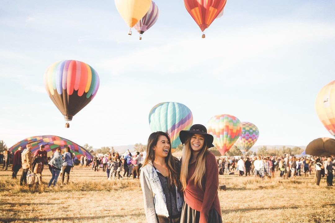 NevadaIndia's tweet photo. Soaring high above the Reno skyline in early September, upwards of 100 beautiful hot-air balloons take flight for the #GreatRenoBalloonRace. It has been one of Reno’s most colorful and spectacular events for more than three decades and is a world-renowned and locally beloved. https://t.co/4CmZVOSOZW