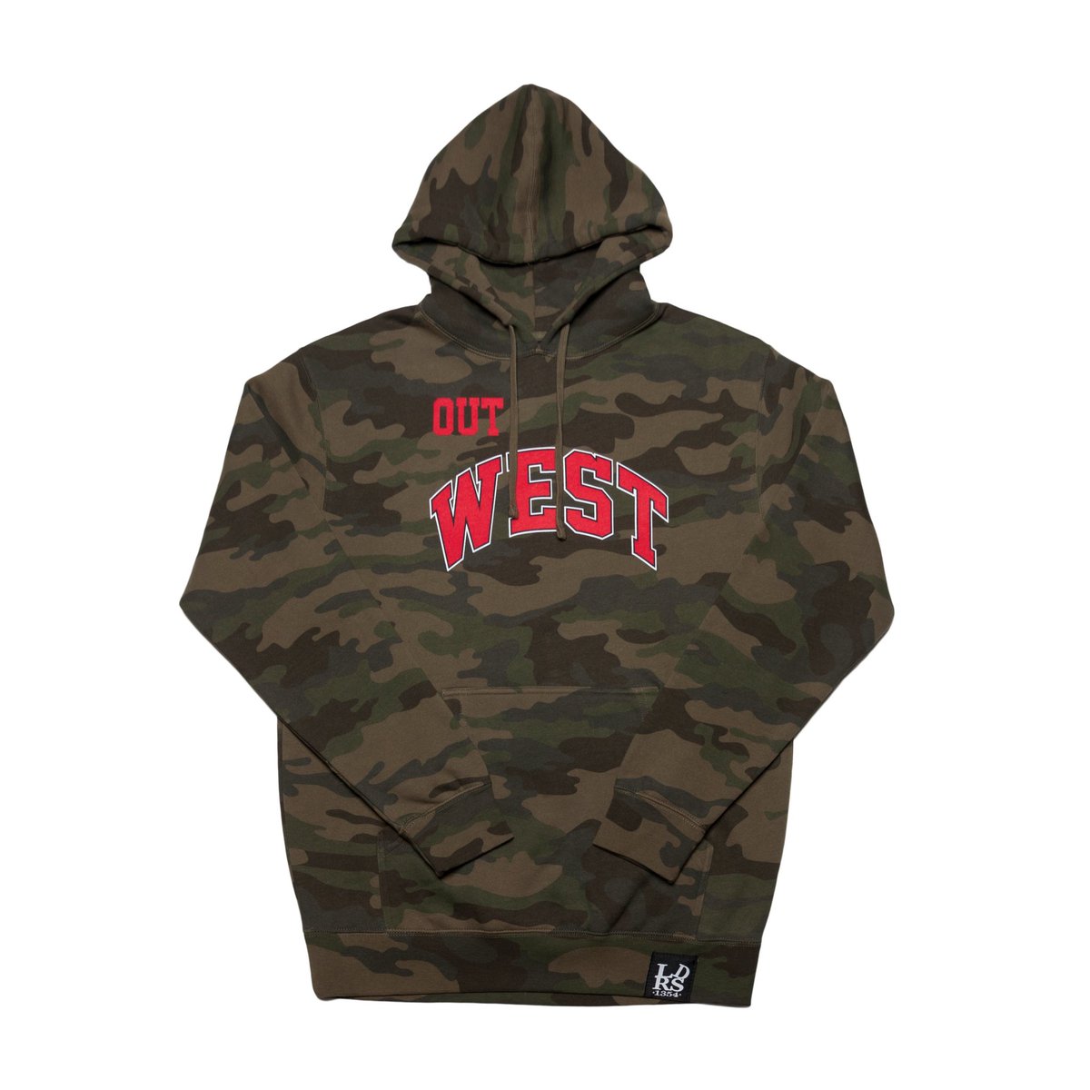walkingcanvas's tweet photo. @imanshumpert reppin “Out West” (Chicago’s Westside) in Walking Canvas’ “Chicago Series” sweatsuit for Sunday’s NBA Tunnel

https://t.co/GtEP1txiUT 

📸 @ComplexSneakers https://t.co/jEBVWiFmhN