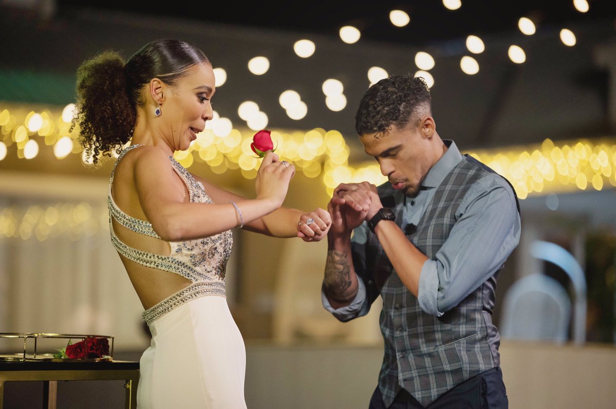 JustinGLakey's tweet photo. I’m grateful ❤️🌹 #TheBacheloretteSA https://t.co/yCjSYmJWB6