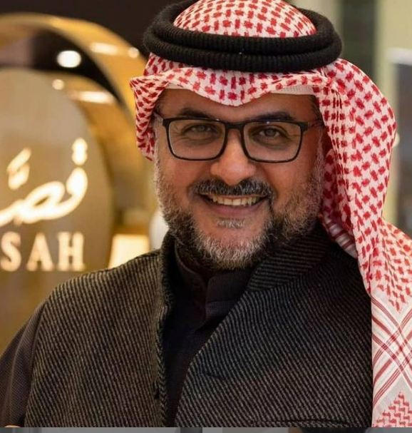 ArrajolM's tweet photo. ونشر الفنان حسن البلام، أحد أقارب مشاري، على حسابه في إنستجرام، صورة للفقيد معلقا عليها "إنا لله وإنا إليه راجعون".

 #مشاري_البلام https://t.co/jFJ0Wy2lpA
