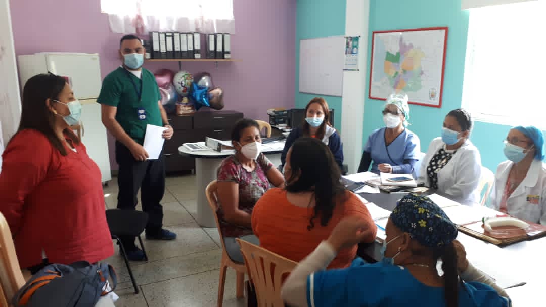 #EsNoticia La presidenta de #FundaSalud <a href="/ajacquep/">Jacqueline Penaloza.</a>  sostuvo reunión con el equipo de las Áreas de Salud Integral Comunitarias (Asic) para coordinar estrategias de atención en diferentes municipios de la entidad.
#LaSaludEsPrioridad
#ProducirEsVencer