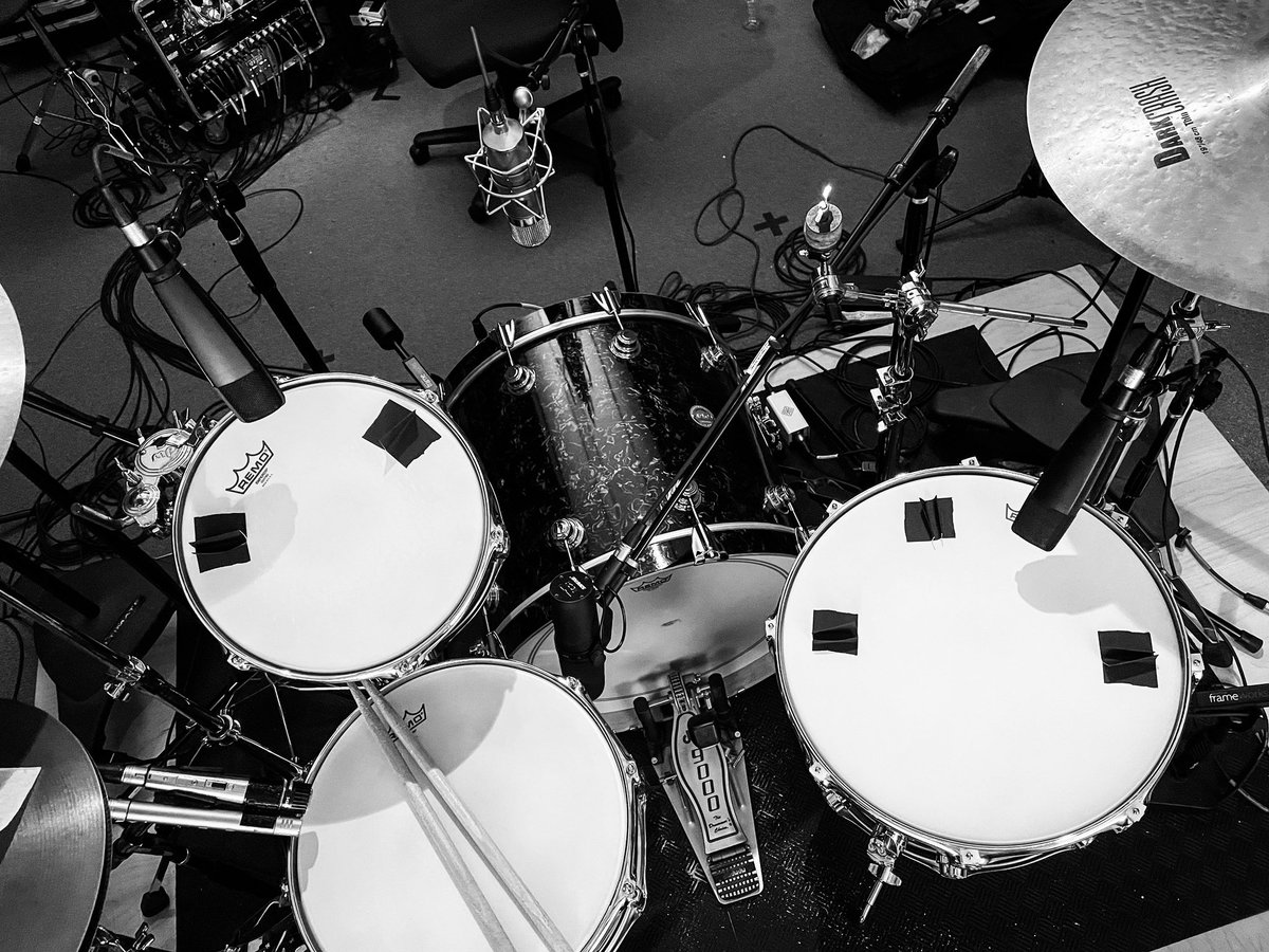 kevinbwalters's tweet photo. Started tracking drums for the next batch of tunes from Morning Lights ⚡️⚡️⚡️ #recordingsession #studiovibes #gearporn #drumtracking #drummerlife https://t.co/2Ledr607P0
