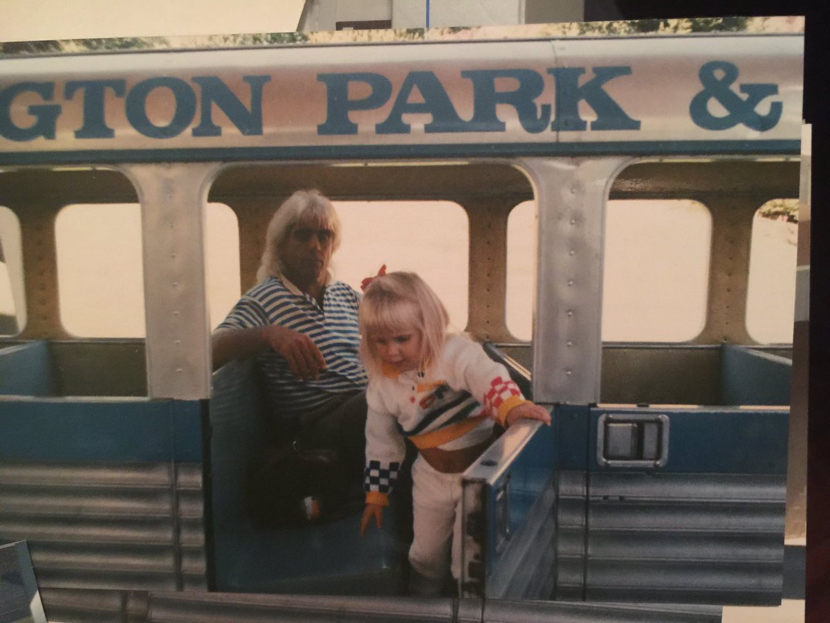 Charlotte Flair tweet media