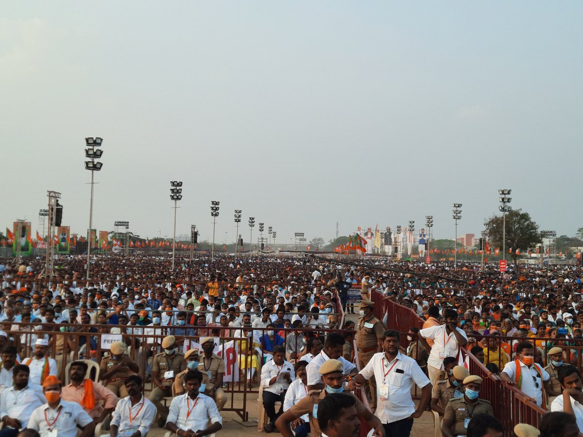 KamalSinghnamo's tweet photo. A tsunami of crowd Yday at d public meeting addressed by Hon'ble PM @narendramodi ji in Coimbatore. Hon'ble PM exposed d duplicity of d DMK-Cong alliance& stressed on d MSME sector of Coimbatore to nation building.
Jai Shri Ram🙏
#VangaModi #VanakangaModi https://t.co/hCNW73wX1z
