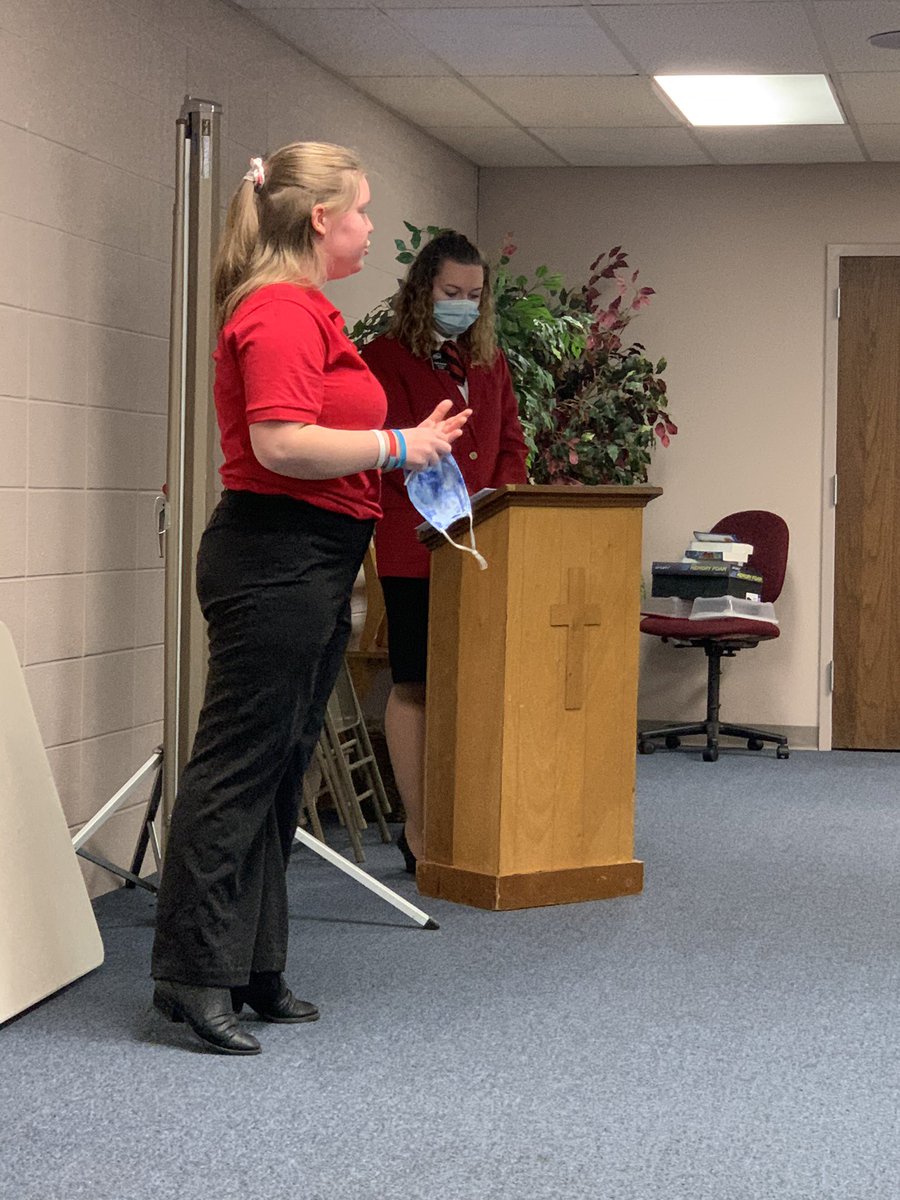 RockPort_fccla's tweet photo. Congratulations to Anneliese Clausen and Stevie Pritt for being elected to FCCLA Region 1 Executive Council. Anneliese will serve as Vice President of Community Service while Stevie serves as Vice President of Devotion. @RPBlueJays https://t.co/zcmqfkTTSv