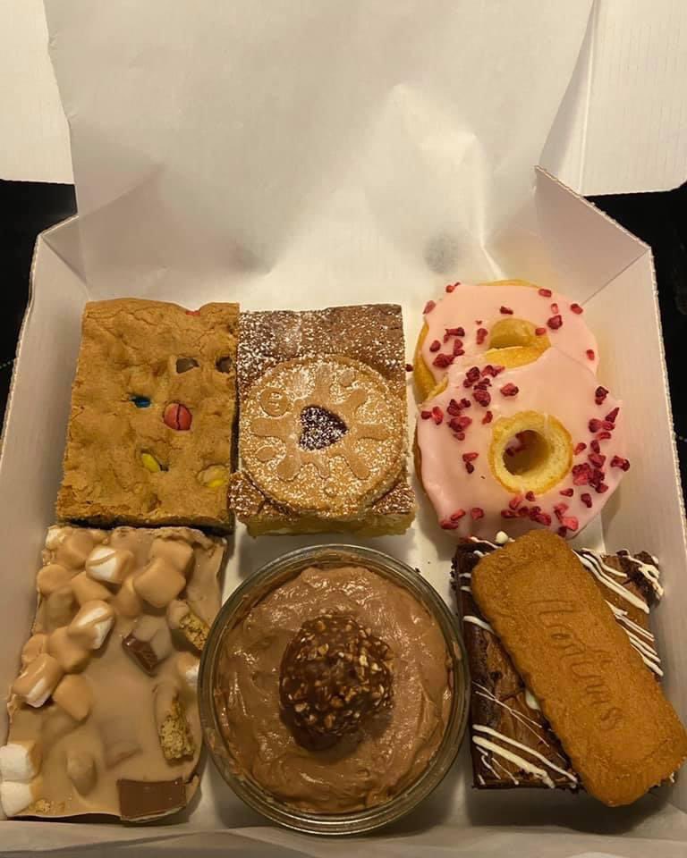 Home baked treats delivered! 📦 🧁 

Well done High Road Bakes 👏🏻 

We are loving this new Bute business which offers a little something sweet delivered to yourself or a friend on a regular basis... because who doesn’t need regular cake deliveries?! 🍰