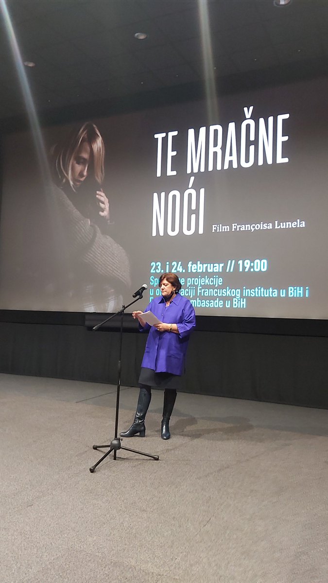 ChrisToudicOnuG's tweet photo. Première du film franco-bosnien "Quand la nuit noire" en présence du réalisateur français naturalisé bosnien François Lunel et des acteurs du film, au Cinéma Meeting point de Sarajevo : un film rare sur la vie d'une femme pendant un conflit https://t.co/5dx0vyWmip