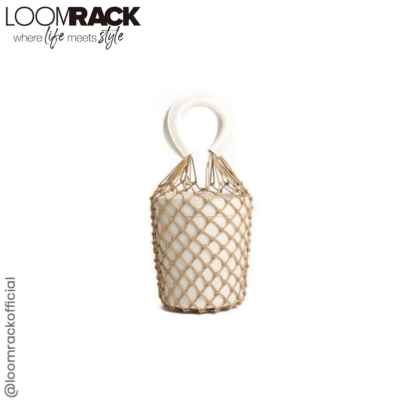 LoomRack's tweet photo. Bohemian Bucket Bag
Make a bold fashion statement and stand out from the crowd with this one-of-a-kind handbag. Featuring a knitted net exterior and a bucket-shaped leather interi.😍🥰😍

Shop Now😎👉https://t.co/ZfBjyWNOV7

#backpacks #tasanak #nature #loomrackofficial #loomrack https://t.co/oH6kTNlbWp