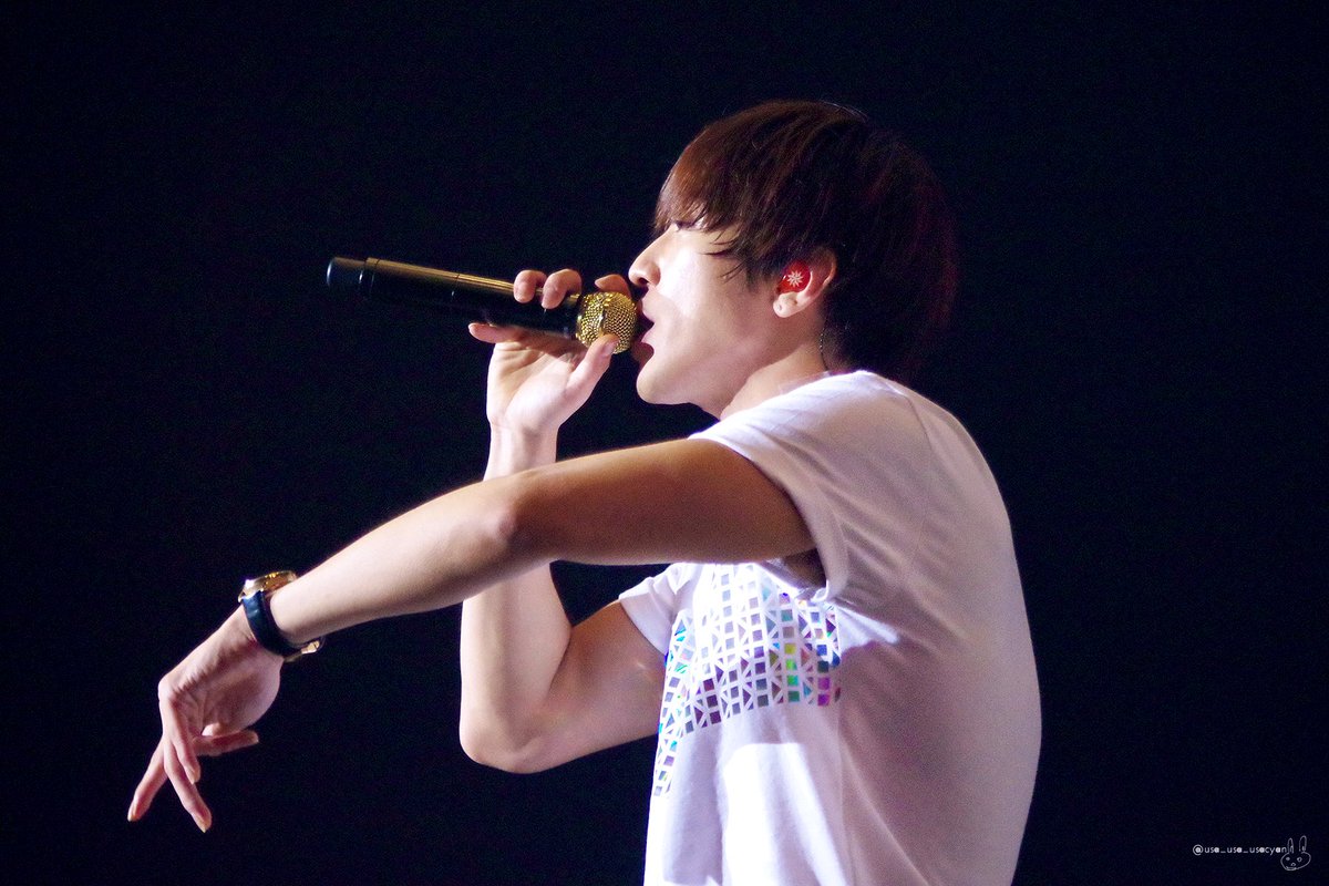 usa_usa_usacyan's tweet photo. #OneMoreFineDay #정용화 Double encore♡ 2015.07.19 https://t.co/M27NDrccB2