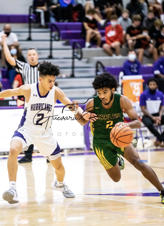 KFbasketball tweet media