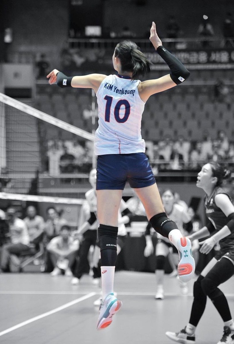 rt) 💖킴 생일 기념으로 알티 이벤트해요💖

알티 &amp; 배구천재 김연경 많이 사랑해 주세요 🙇🏻‍♀️

#HAPPY_YEONKOUNG_DAY 
#빛나는_2월의_봄_김연경_생일_축하해