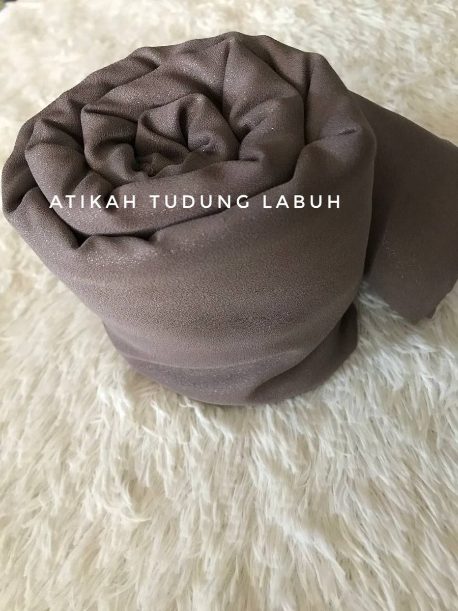 AtikahTudung's tweet photo. #Atikahtudunglabuh
#Tudunglabuh
#TudungBawalBesar
#BawalBidang60
#TudungSenangBentuk
#TudungIronless
#TakKedut
#TudungMuslimah
#SimpleElegantProud
#MuslimahCantik
#HijabLabuh https://t.co/LPSnuY1vIF
