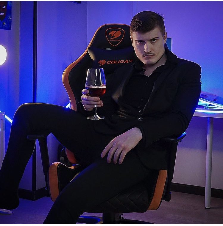 Мефисто блоггер. Мефисто будз. Прически ютуберов. Мефисто обзорщик. Рэперы с президентом.