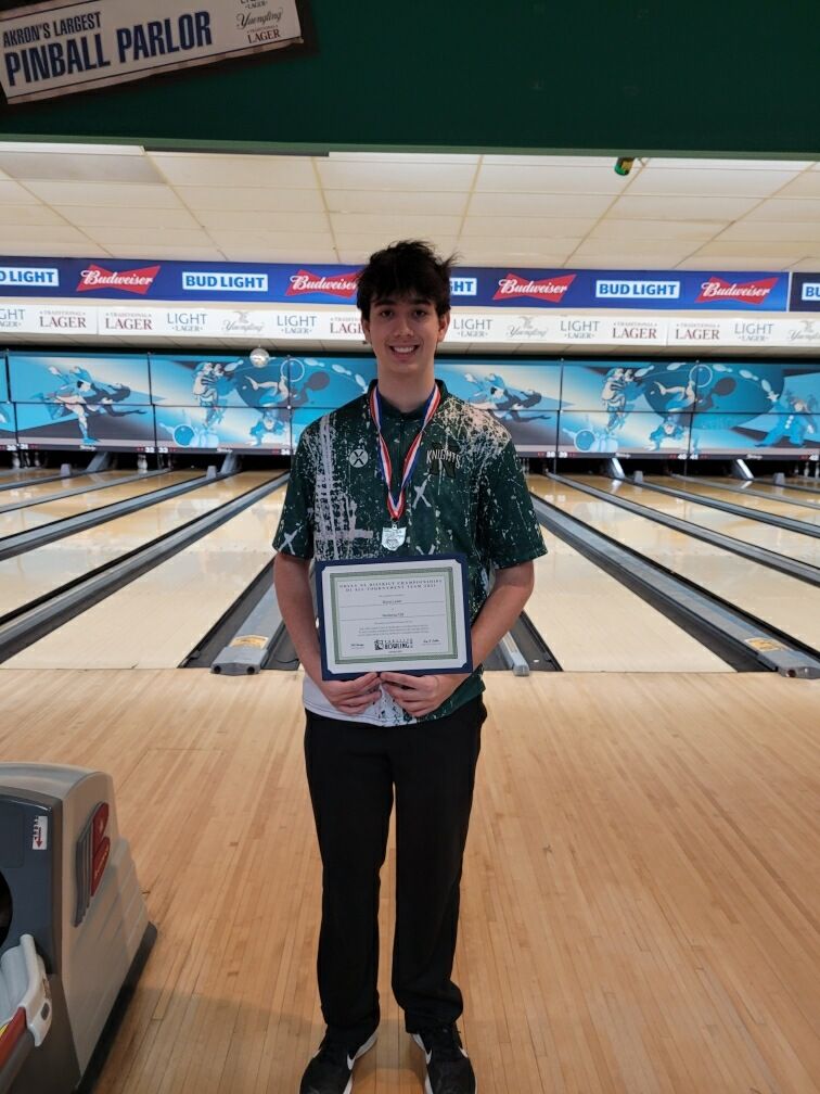 NordoniaSchools's tweet photo. States Bound: Last week at Districts, the Nordonia Boys Varsity Bowling Team had a huge come-from-behind win to finish 5th, securing their spot in the Division I State Tournament (in Columbus on 3/6 against 16 teams). Good luck in Columbus! #GoKnights https://t.co/Z9fJzbWF03 https://t.co/Y7UTzVjhfV