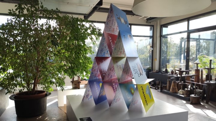 Logotel's tweet image. We’re all CONNECTED for the 2021 Kickoff.
The payoff is "GET IN TOUCH", an invitation to explore all the dimensions of CONTACT to make it even more HUMAN! We are building a new alphabet, we are experimenting with physical and virtual tools.
And above all ... we're having fun😀