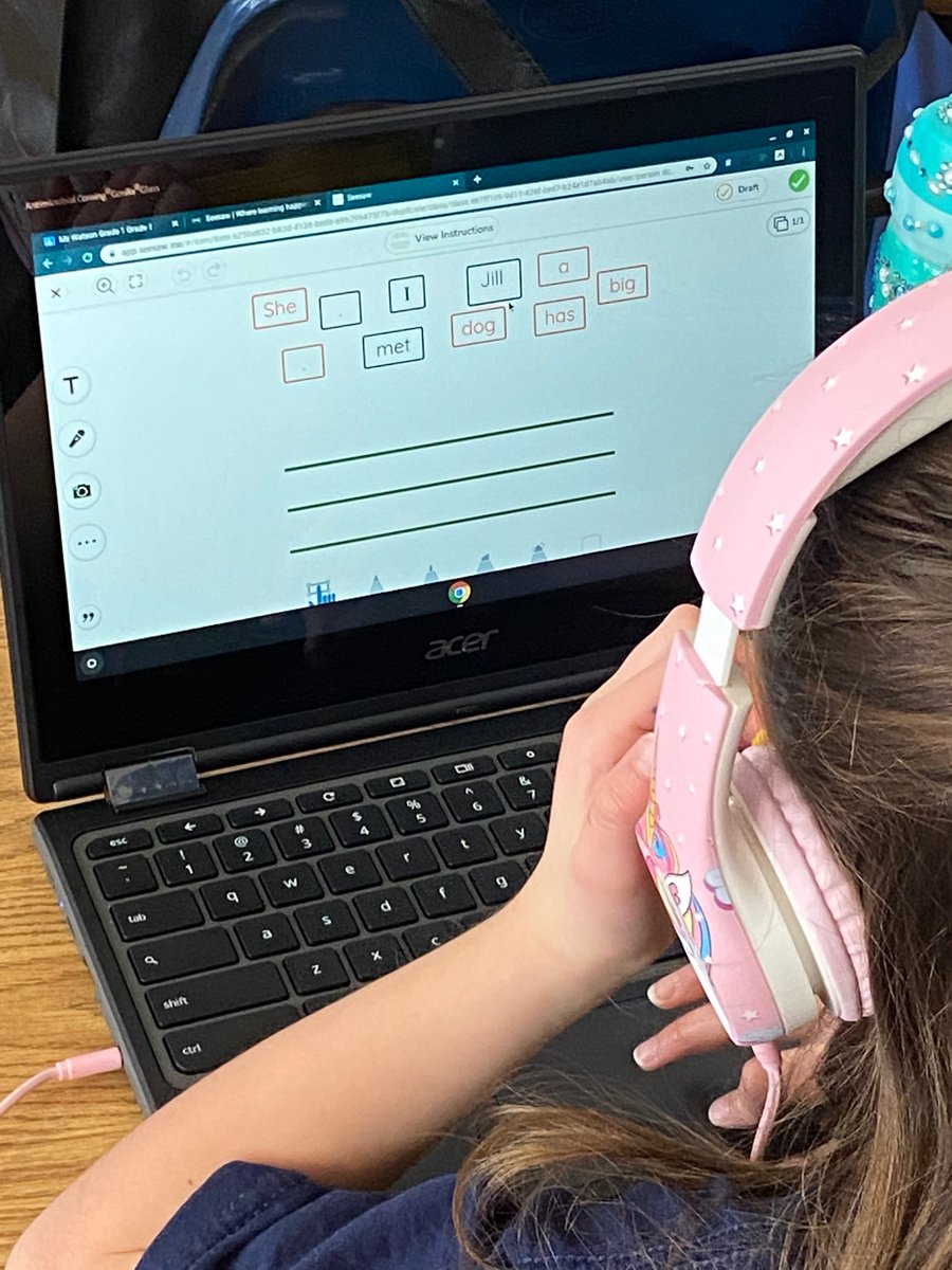 Bwatson_ics's tweet image. Digital learning day! We work on I-ready.. EPIC.. Splashlearn.. and SEESAW! @mrsdangelo_ICS @ICSchool_Tech @MaureenHarten @MichaelDeegan10 @Seesaw @SplashLearn #DLDay2021