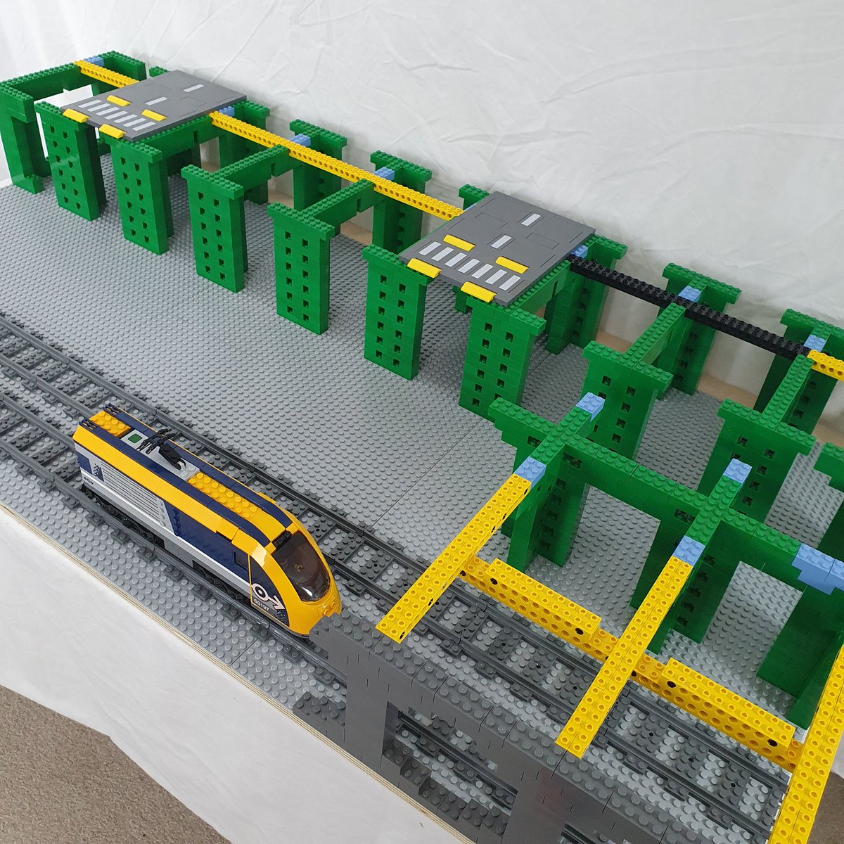 CreativeBrickB's tweet photo. More structure to hold the raised part of my LEGO City. I'm making a YouTube video as I build!
#lego #legocity #legostructure #legobricks #legotrains https://t.co/rJoOwzMjX6