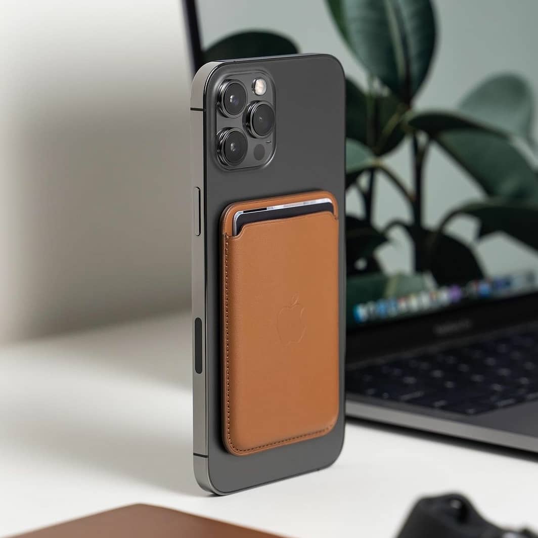 VibesIphone's tweet photo. HEy its a great opportunity to win iphone 12 pro max
To win iphone 12 you must follow this @VibesIphone

Tag your 5 freinds and retweets 

Link 👉https://t.co/98eM8DDRHJ

#giveawayiphone #iphonegiveaway #giveawayalert
#giveawaytime #iphone12giveaway #iphonefreegiveaway
#give https://t.co/zDjwSFFhJg