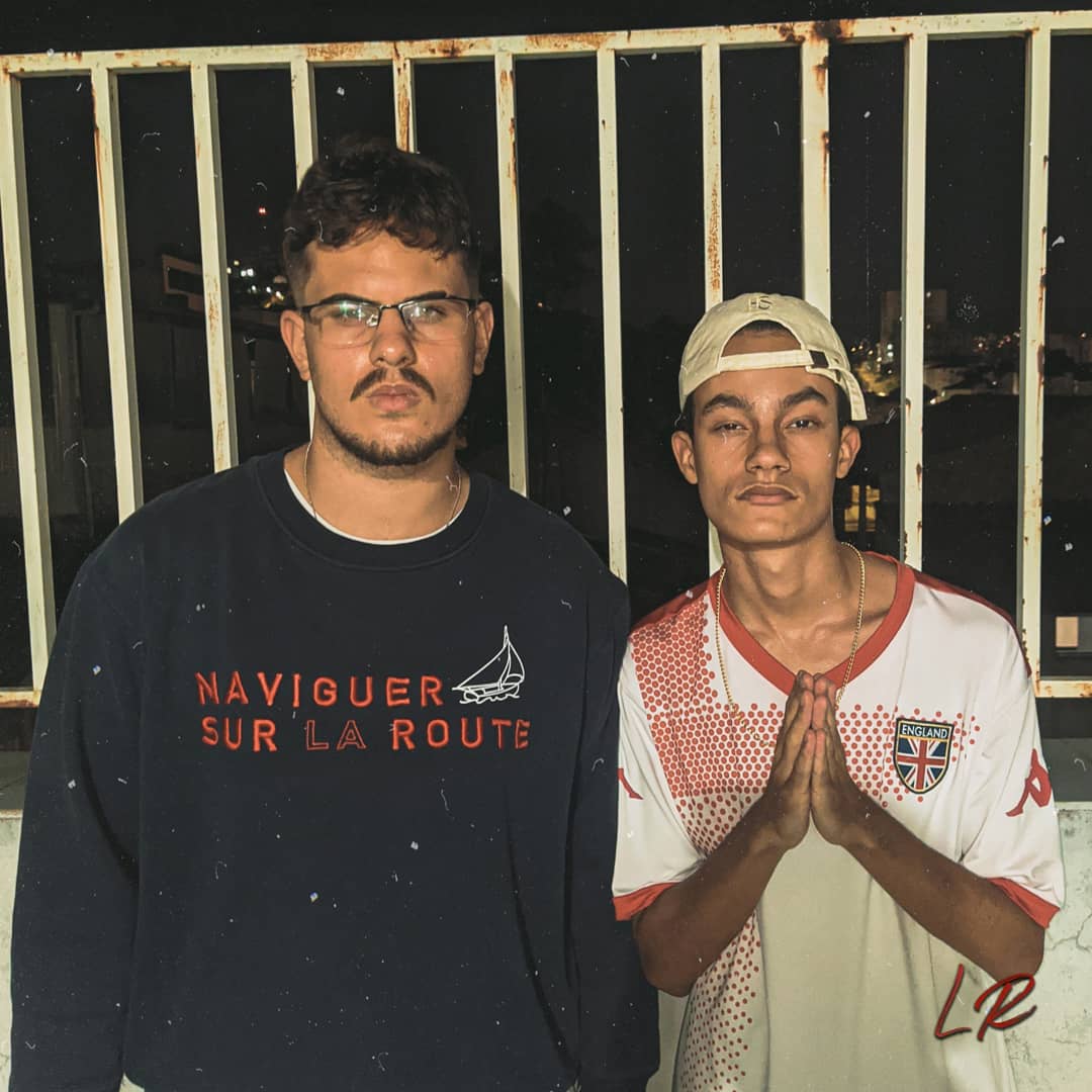 msi_lp's tweet photo. La Route ⛵
Essa é a capa e contra capa de "La Route", feito juntamente com meu mano @ucantguardrocha 
O EP colaborativo estará disponível nas plataformas digitais e no canal: M$I LP, AMANHÃ, às 12 horas.
Agradecimentos:
- @JunimMcee
- @chavesfff
- @Vitria89956319
#rap #rapbh https://t.co/gYXJ5tArsy