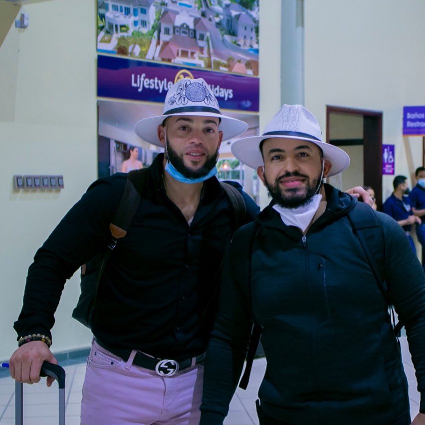 #TBT llegada a Santiago después de una semana histórica #ElEquipodelBarco 🛳 comoooo <a href="/Octavio_AG/">Octavio Alvarez Goldberg </a>  <a href="/RollingJr/">Rolando E. Fermín</a>