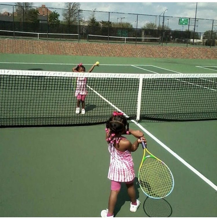 Londonparis4492's tweet photo. How it started vs how it’s going 💪🏾🔥🔥🔥
•
•
•
✔️L&amp;P
#tennis #tennisgirls #twins #SquadGoals #TBT #youngatheletes #netgeneration #netgennetset #jordans #tennislife https://t.co/ONQeSFrzPj