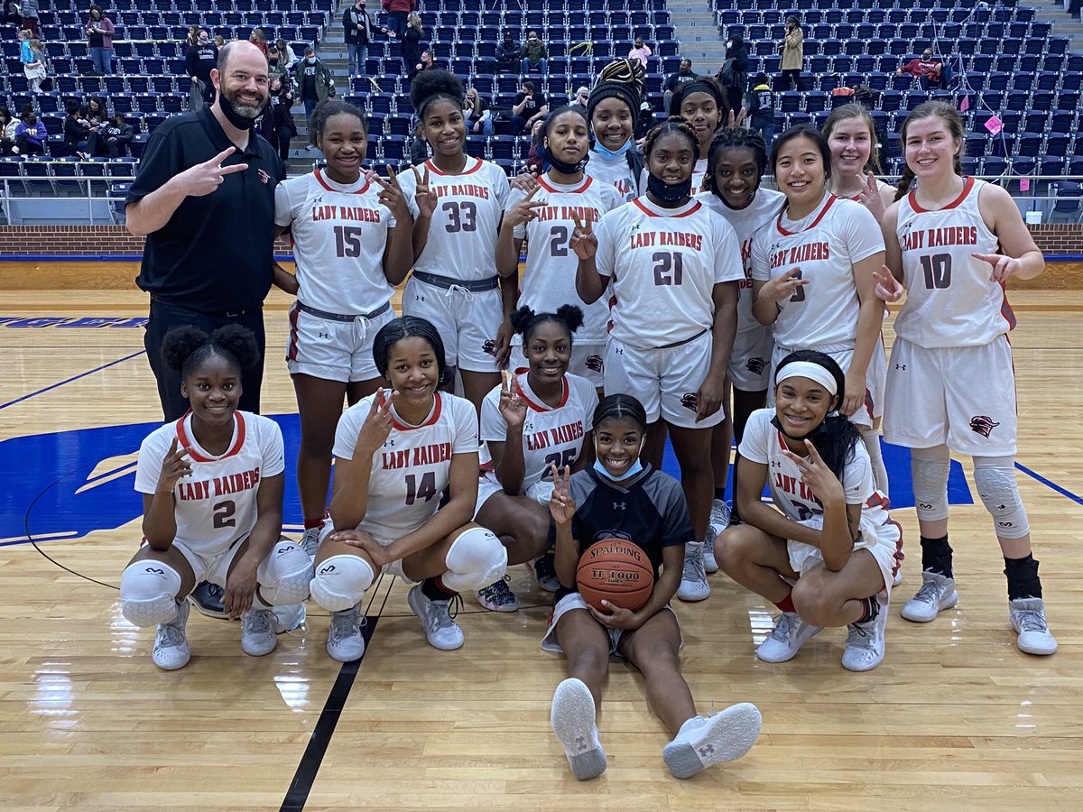 All District Awards for 10-6A:
Offensive MVP: Aaliyah Campbell 
1st Team: Nyla Inmon
2nd Team: Taliyah Mumphrey and Kat Jasper
Honorable Mention: Vanessa Hayward, Ella Rook, Rose Rook
<a href="/TylerISD_Ath/">Tyler ISD Athletics</a> <a href="/BrandonOSports/">Brandon Ogden</a> @KETK_MikeA