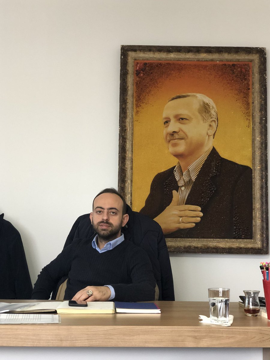 Dün yapılan kongremizden sonra İstanbul İl Başkan Yardımcısı olan abim, yol arkadaşım başkanım <a href="/meozkaya/">Mehmed Emin ÖZKAYA 🇹🇷</a> yı tebrik ediyorum yeni dönemin ülkemize ve milletimize hayırlar getirmesini temenni ediyorum. Rabbim yâr ve yardımcınız olsun.