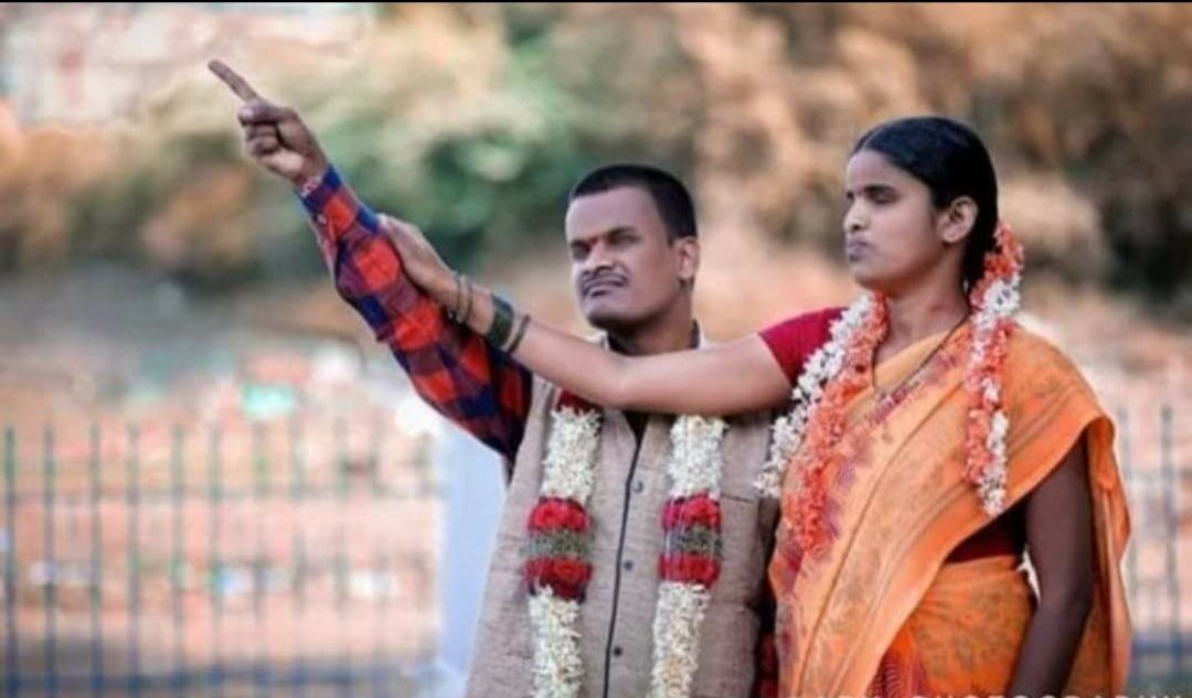 . ಮುದ್ದಾದ ಜೋಡಿಗೆ ಮದುವೆಯ ಭರ್ಜರಿ ಶುಭಾಶಯಗಳು  💐💐
ಅರುಂಧತಿ ನಕ್ಷತ್ರ ನಮಗೂ ಕಾಣಿಸುವುದಿಲ್ಲ .. ನಂಬಿಕೆ ಬಾಳಿನ ಬೆಳಕಾಗಿರಲಿ.. 
ಉತ್ತಮ ಭವಿಷ್ಯ ನಿಮ್ಮದಾಗಲಿ 
ನನಗೆ ಇವರು ಪರಿಚಯ ಇಲ್ಲ..ಆದ್ರು ನನಗೆ ತುಂಬಾ ಇಷ್ಟ ಆಯ್ತು ನೀವು ಸಹ ಈ ಜೋಡಿಗೆ ಆಶೀರ್ವಾದ ಮಾಡಿ.