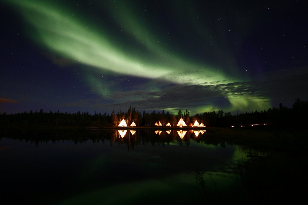 DAILY AURORA FLASHBACK
📷Photo Taken: 3rd September 2007

-----------
#AuroraVillage20Years #VirtuallyYours #DestinationIndigenous #spectacularnwt #explorecanada 
----------