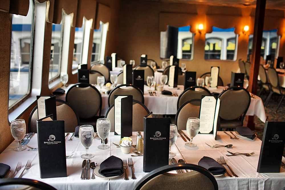 ⭐Dinner Cruise Announcement!⭐
SpiritLine Cruises will offer Dinner Cruise departures from the Aquarium Wharf in March! hit link to see our dates &amp; book your cruise: spiritlinecruises.com/charleston-din…

4 course dinner prepared exclusively by <a href="/hambycatering/">HambyCatering&Events</a> 🤌🔥

#charleston #dinnercruise