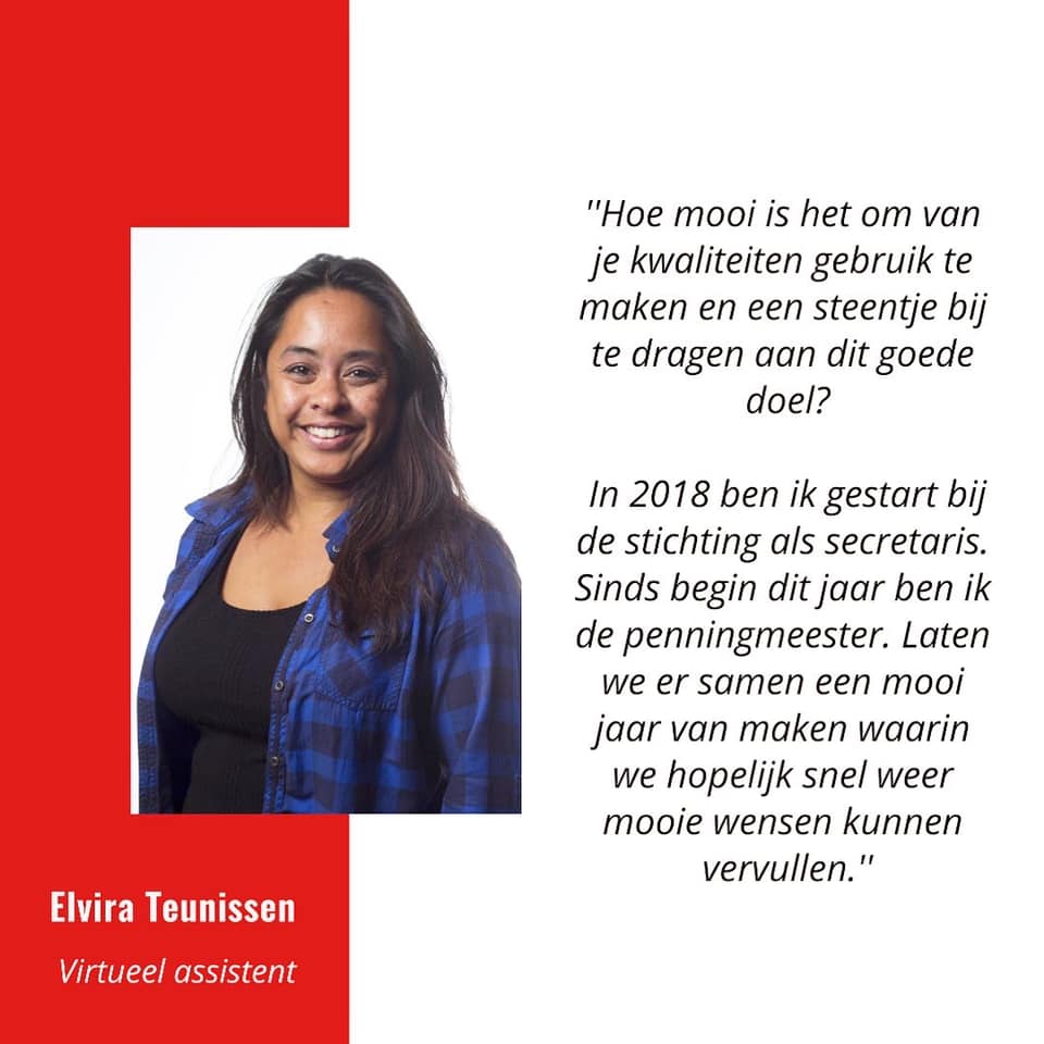 StgPolePosition's tweet image. Het huidige bestuur stelt zich voor! Bestuurslid Linda, penningmeester Elvira, secretaris Tessa en voorzitter Nick.