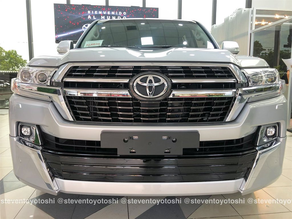 stevenbrica's tweet photo. Land Cruiser VX200 🔥
“Un verdadero todo terreno”
Contacto 0983486644
#toyota #toyotapy #lcvx200 #toyotoshisa https://t.co/Uf5QWkvPxp