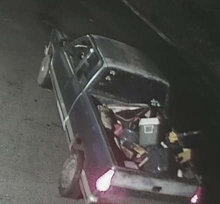 Knoxville_PD's tweet photo. Help needed identifying the suspect from a recent theft. On 2/16 at around 3:15 a.m., it was reported that an unknown white male took multiple pallets of shingles from Southeast Salvage located on Knoxville Center Dr. The suspect left in the pictured pickup truck. https://t.co/YMPztXmRTZ