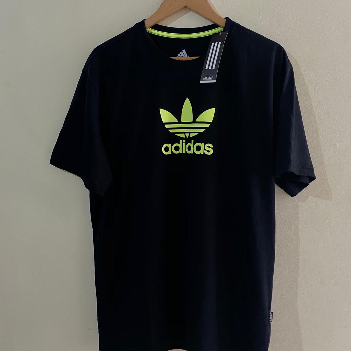 ce_multimarcas's tweet photo. CORRA E GARANTA JÁ SEU KIT MONSTRO!!!🥶

blusas por APENAS R$50,00🤩

três blusas por R$120,00🥳

aceitamos cartões de crédito/débito💳
entregamos via motoboy 🛵 https://t.co/2Ck82vaBAZ