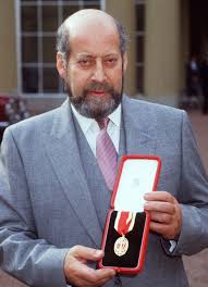 thetalentguru's tweet photo. .@thetalentguru #SussexSquad #MeghanMarkle
#Knighthood
Sir #ClementFreud In June 2016, allegations were made in Exposure: Abused and Betrayed – A Life Sentence, an ITV docu, that Freud was a paedophile in the 40s & 70s. Clement Freud's widow, #JillFreud, issued an apology. #CSE https://t.co/ql6MI2soWQ