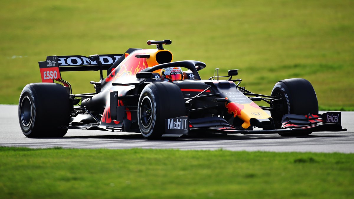 redbullracing's tweet photo. 📂  Season 2021
  └  📂 Silverstone         
          └ 📂 Super Max https://t.co/ciA64GYSbi