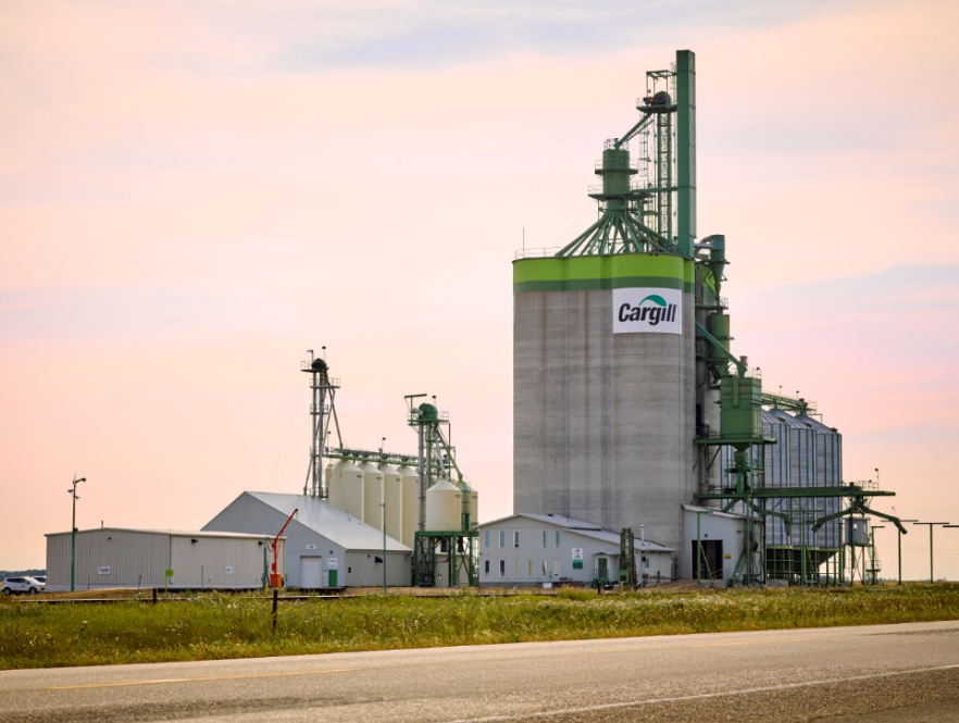 As part of a $10 million investment to improve grain facilities in #westcdnag, Cargill is doubling the rail car capacity at its Yorkton location from 56 to 112 cars. With this expansion, we're excited to provide more grain marketing opportunities to our customers!