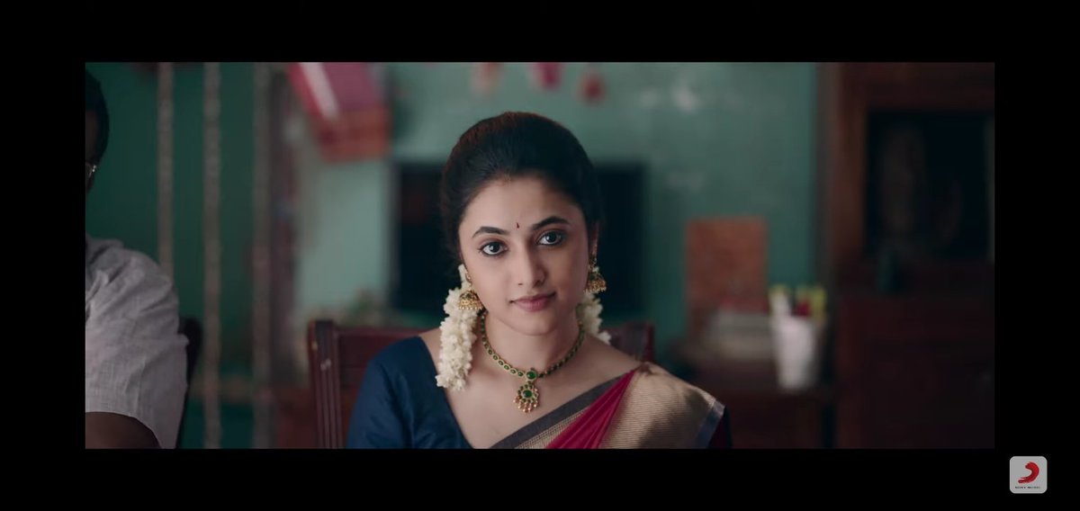 bekindtoevery_1's tweet photo. Woman from the heaven..🥰❤️
#SoBaby #DoctorSingle #PriyankaArulMohan #DOCTORFromMarch26 https://t.co/Dh1m0npmVf