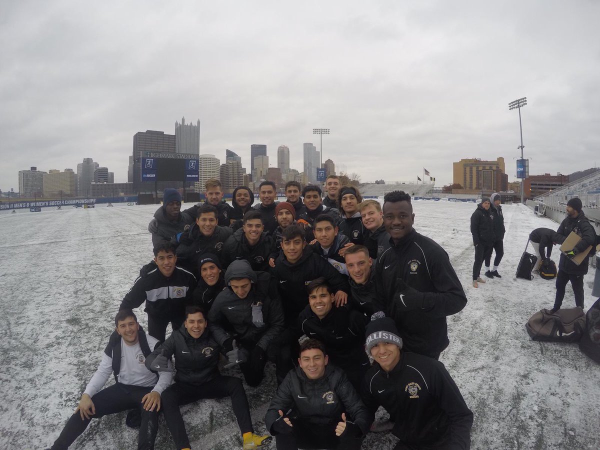benitezjrm's tweet photo. FINAL FOUR https://t.co/LUi6BykvyZ