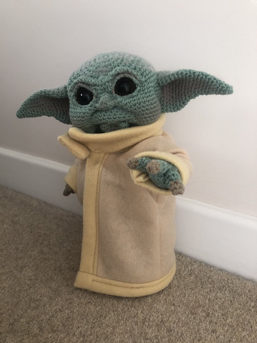 LilGemsCrochet's tweet photo. Want to impress your partner? This is the way. I designed and made this crocheted Grogu as a Valentine’s Day gift for my husband @tweeksabix 

@HamillHimself #grogu #crochetgrogu #starwars #starwarsmodels #themandalorian #thechild #nerdcrochet #starwarsfan https://t.co/rFDLy6Lo8L