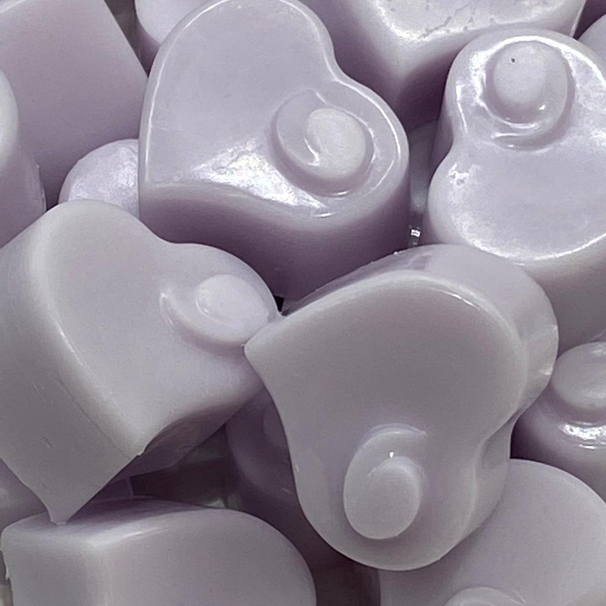 TheWaxyWickCo's tweet photo. New Spring wax melts now available online 🌸 
Jasmine And Patchouli 
Tiger Lily Rain
Oh So Dreamy
Strawberry And Rhubarb

https://t.co/8jxJxVv7vH

#waxmelts #waxmelt #spring #springiscoming #homeblogger #supportsmallbusiness https://t.co/I1RYKNqdbr