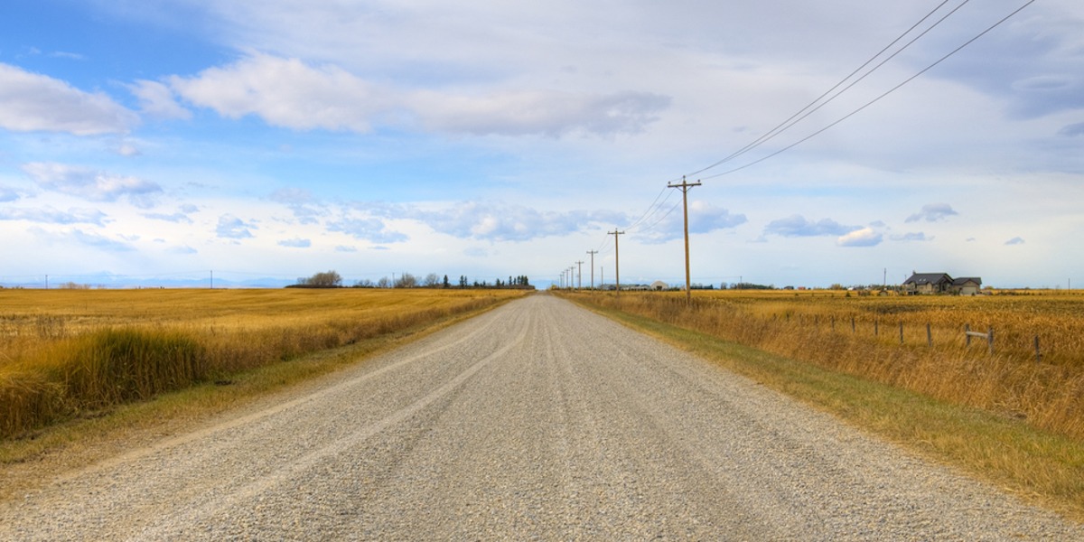 UBCRealEstate's tweet photo. Is Canada on track for a "rural-boom", even in a post #COVID world? https://t.co/DwJgmBw4fC via @TorontoStoreys #realestate https://t.co/bJsimN2NdS