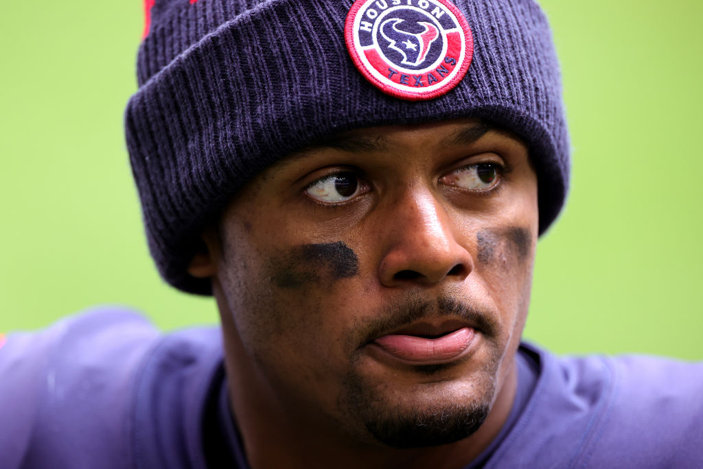 BleacherReport's tweet photo. A reminder from @deshaunwatson. https://t.co/sUtLQd2a1F