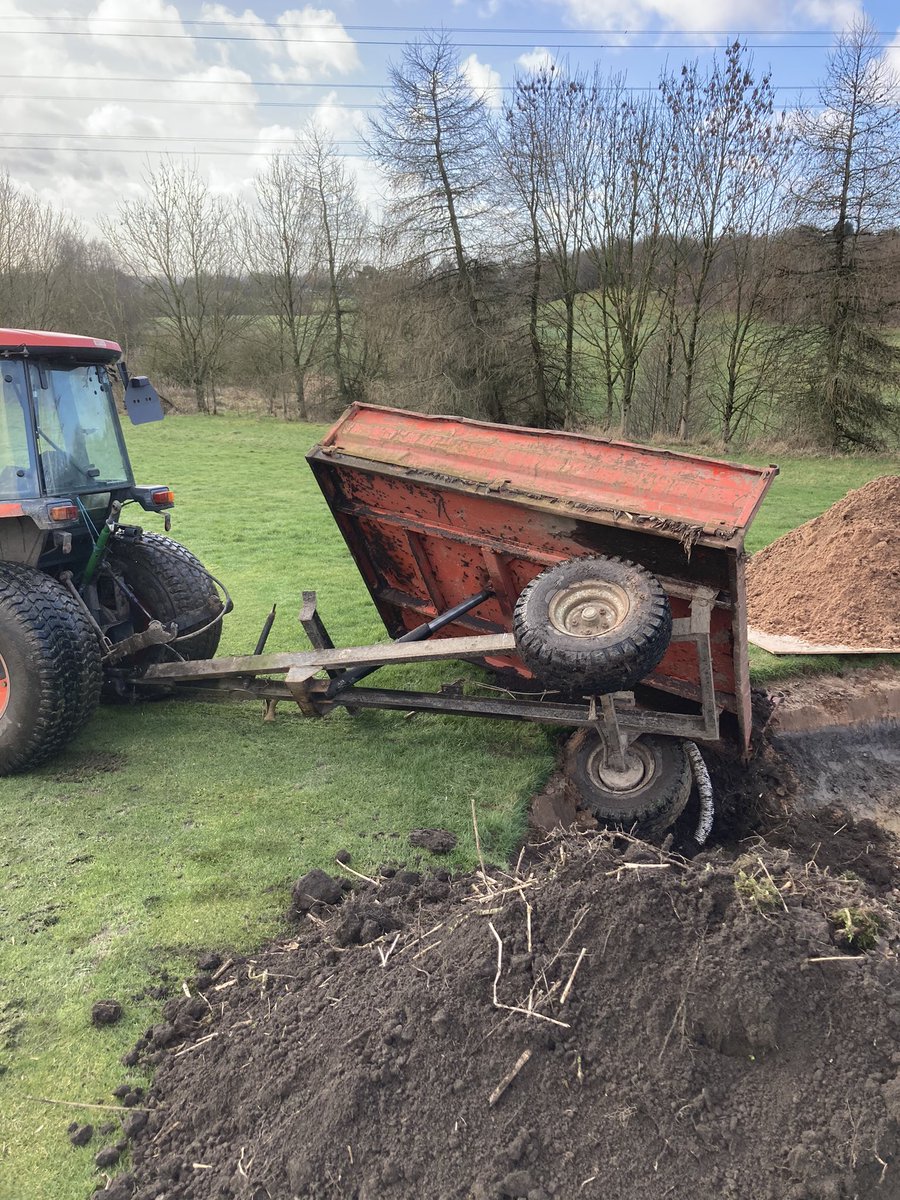 bgcgreens's tweet photo. 25/2/21 
Well we’ve put 25 ton in the bunker left of 6th green and still not done yet  but taking shape.
Little accident with trailer these things happen by myself 😂.
Fairways on 1/2/4/top of 9/10/top of 18.
3/4/5/11 tommorow. https://t.co/7Qqv9fc8Sy